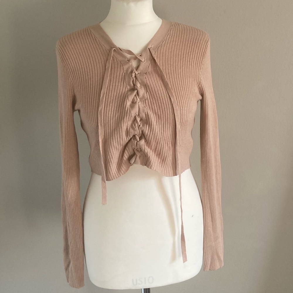 Nude knit crop top